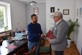 Przebudowa drogi gminnej w Ostrowie - podpisanie umowy 